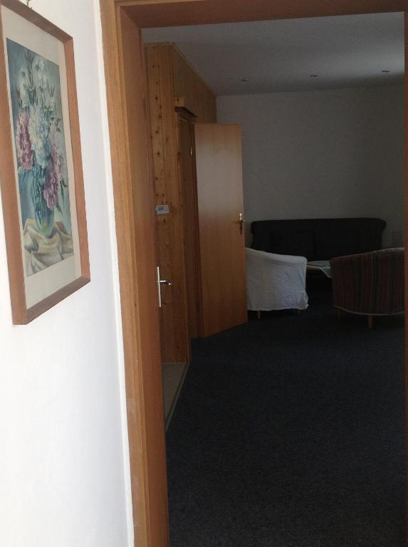 Bed & Kitchen Burgau Apartment Bilik gambar