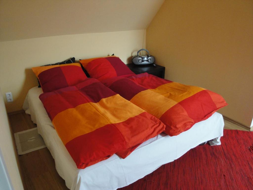 Bed & Kitchen Burgau Apartment Bilik gambar